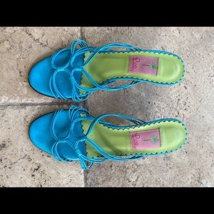 Lilly Pulitzer blue leather kitten heel sandals